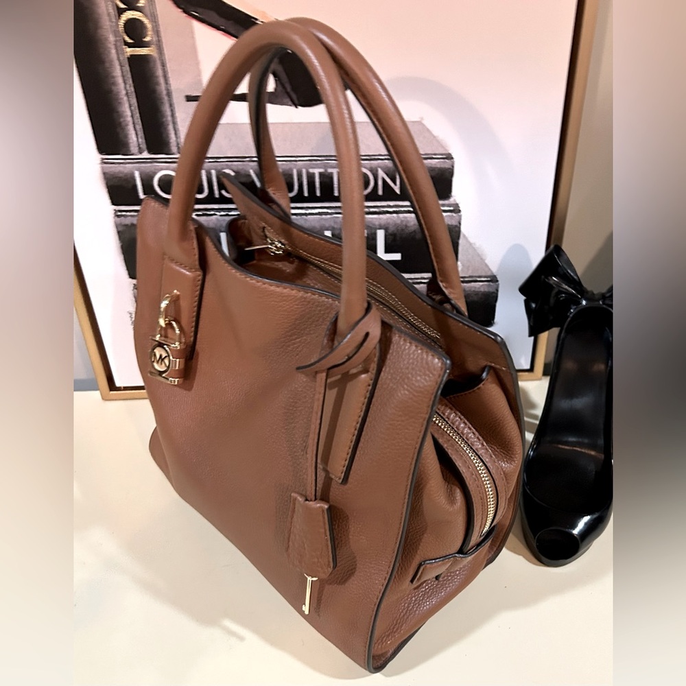 Michael Kors Tan Leather Tote Bag - Picture 3 of 11